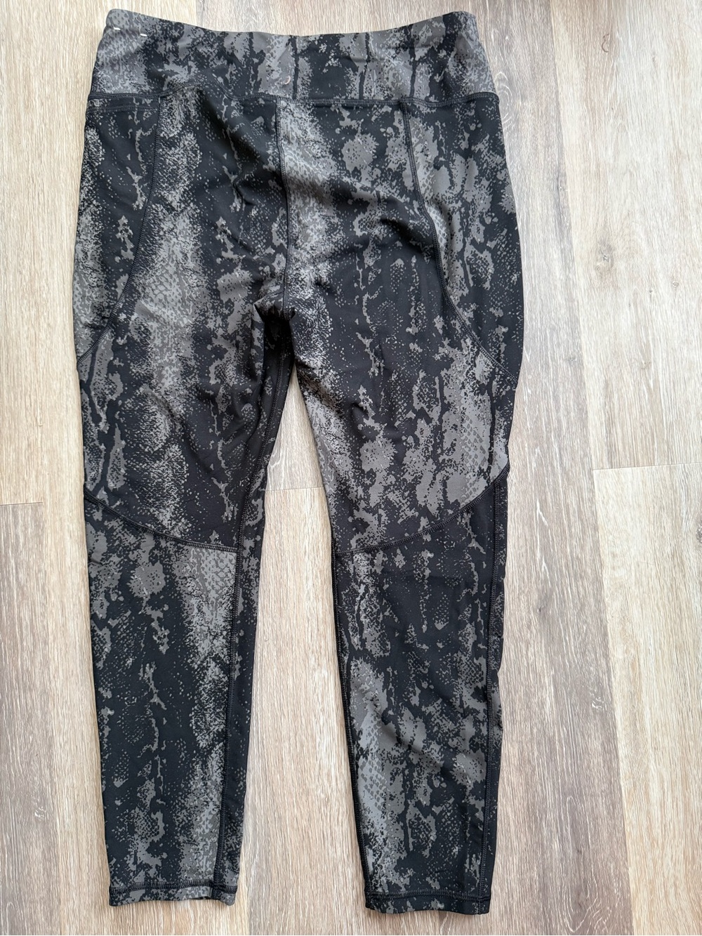 Calia Black & Olive Python Print Athletic mid calf workout Leggings